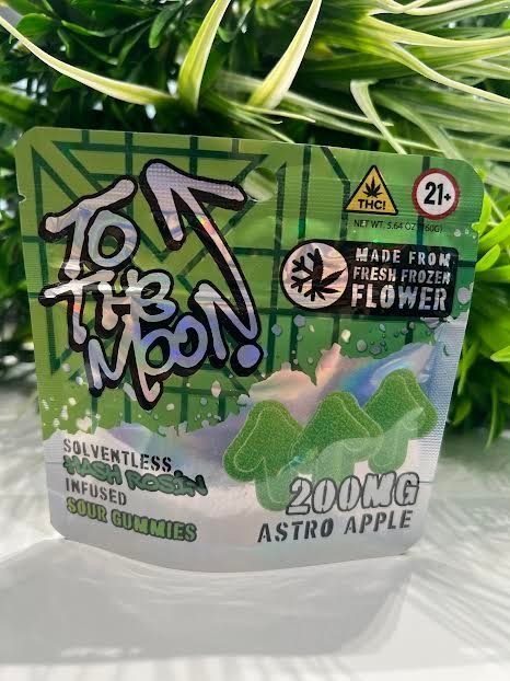 0-1.jpg To the moon- Solventless Hash Rosin Infused Sour Gummies- Astro Apple- 200mg - Image 1