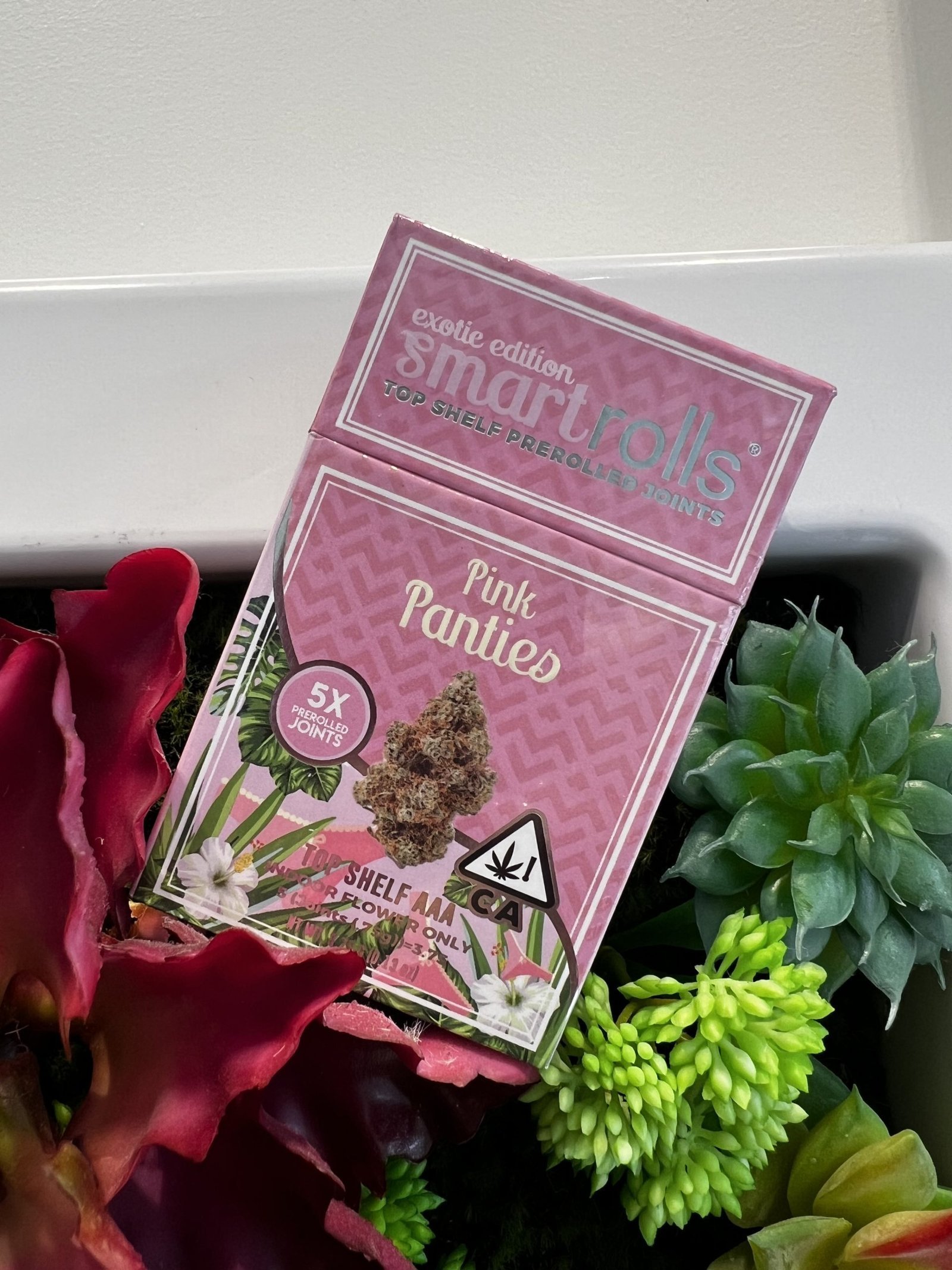 img_9256-scaled-1.jpg SMART ROLLS- TOP SHELF PRE ROLLED JOINTS- PINK PANTIES - Image 1