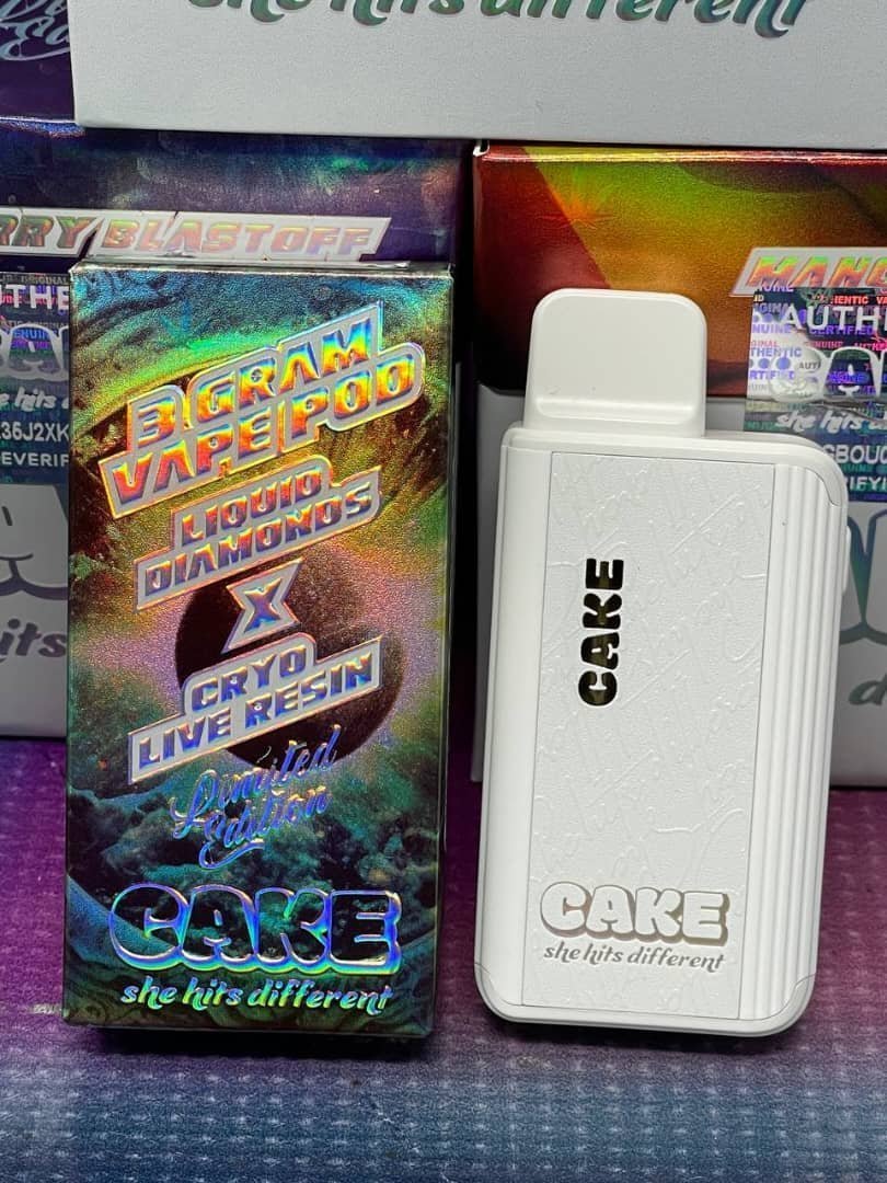 whatsapp-image-2023-10-30-at-9-22-33-am-1-1.jpeg Cake 3g disposables liquid diamonds and live resin - Image 1