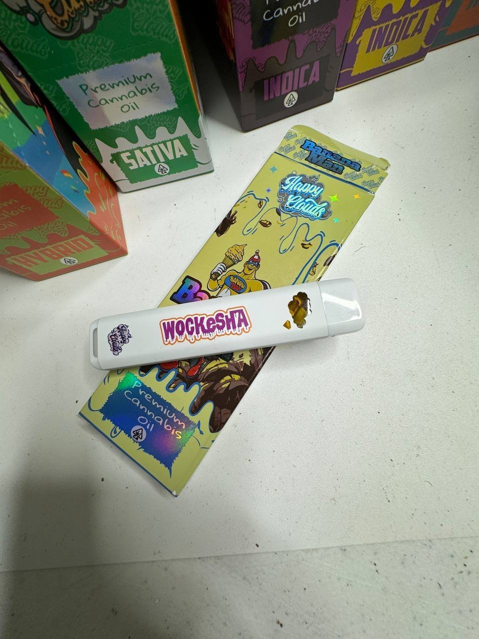 whatsapp-image-2023-12-26-at-3-44-32-am.jpeg Happy clouds 1g disposable vape - Image 1